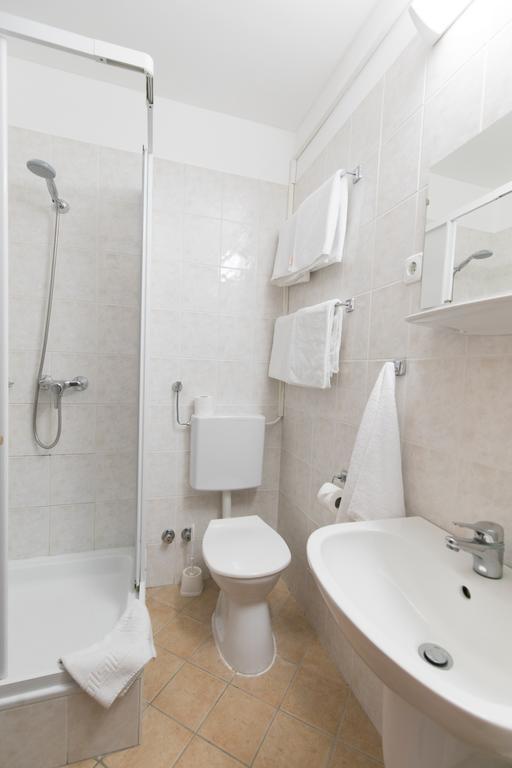 Hello Balcsi Apartmanhaz ตีฮานี ภายนอก รูปภาพ